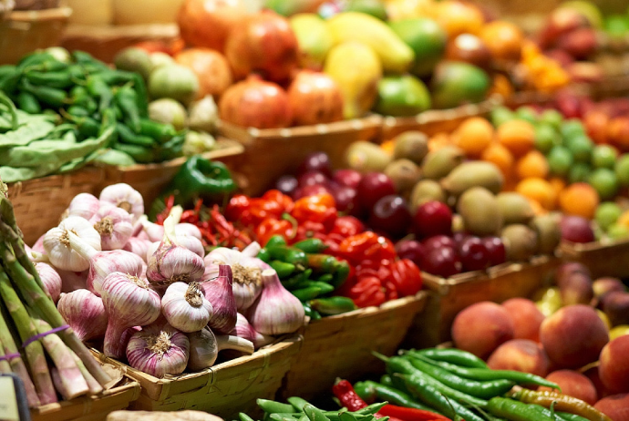 1.10 qəpiyə soğan, 6 manata ərik – Bazar niyə “od tutub yanır”?