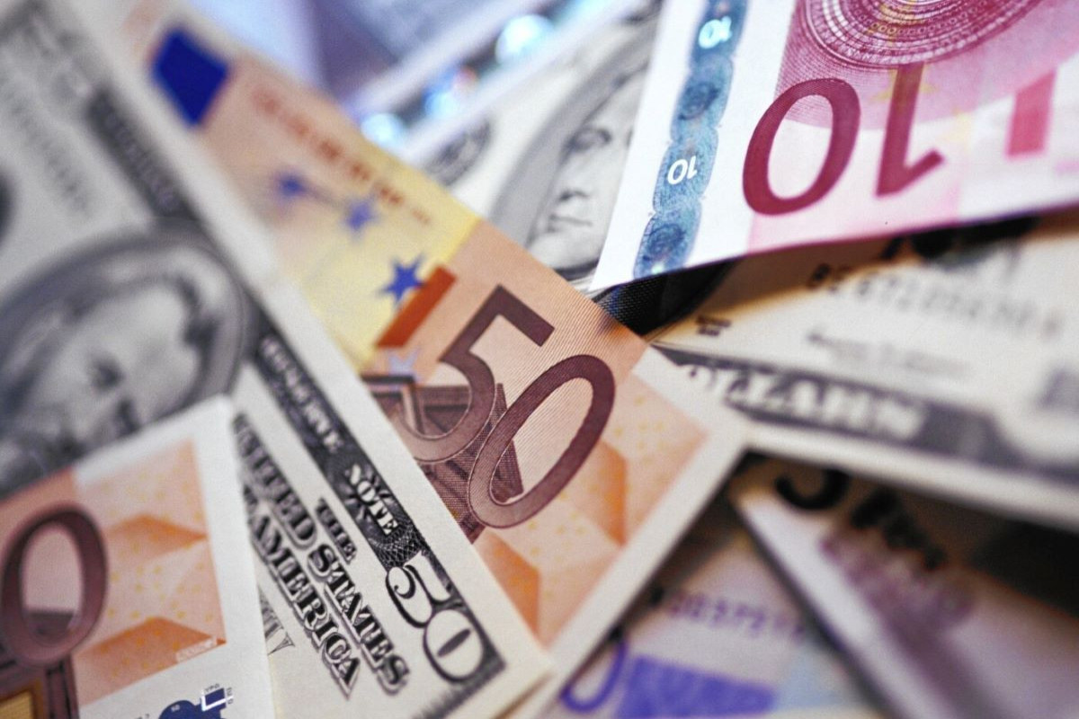 Xarici turistlər 9 ayda Azərbaycanda 1 milyard dollar xərcləyib