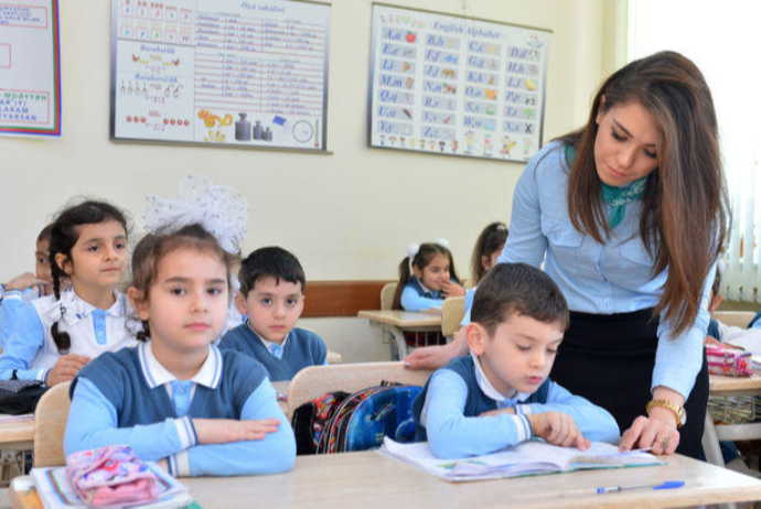 Müəllimlərin maaşları nə vaxt artacaq?