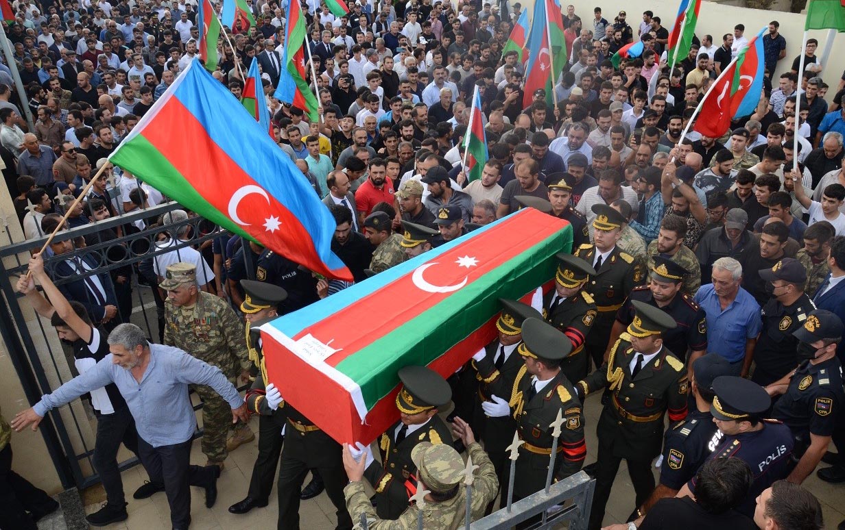 Son döyüşlərdə şəhid olan hərbçilərin kredit borcları silindi